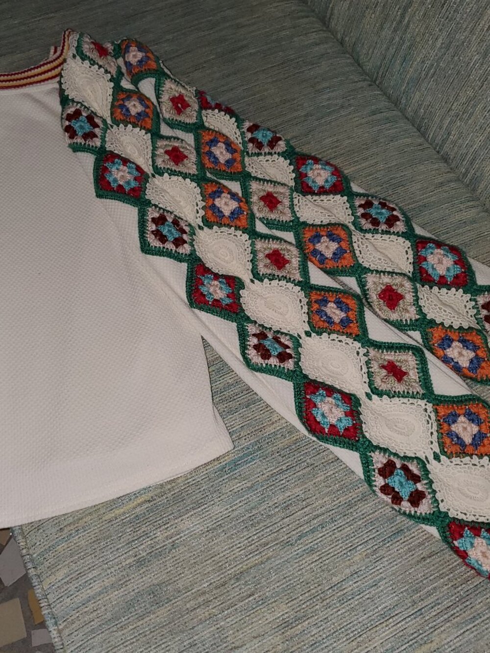 WE THE FREE LONG SLEEVED CROP TOP